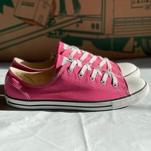Converse chuck Taylor dainty new in original box